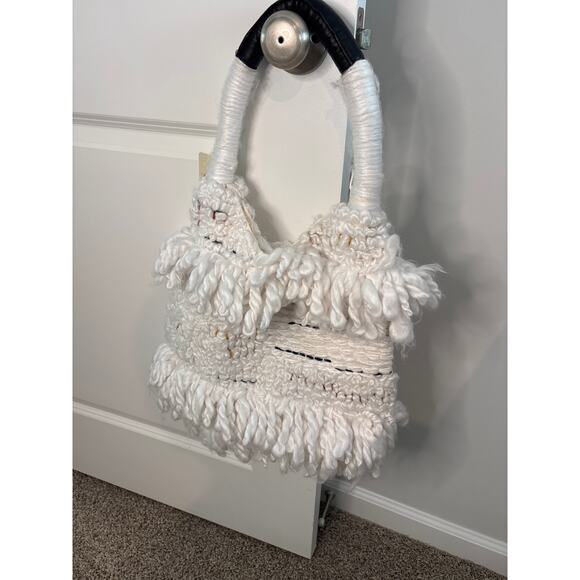 FREE PEOPLE Oslo Knit Tote White Purse Bag NWT - Picture 2 of 5